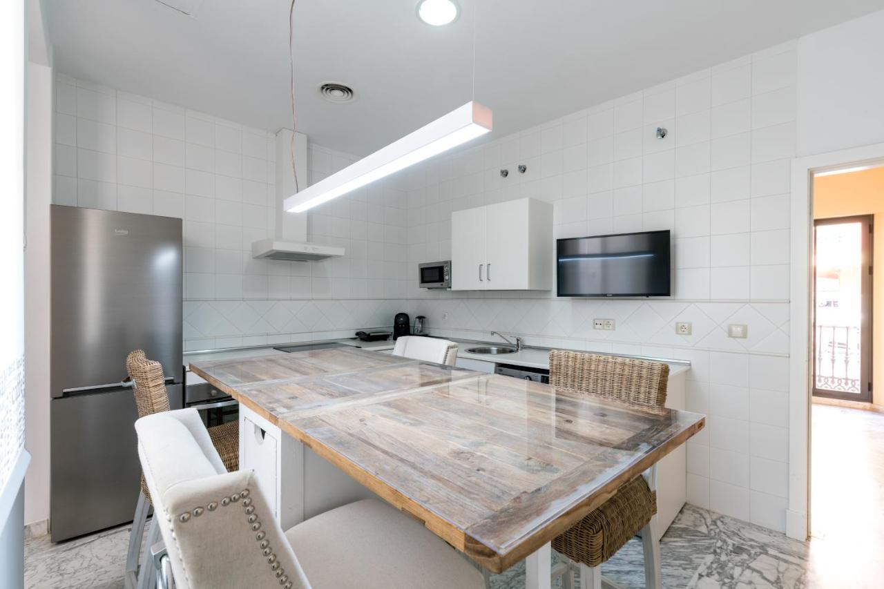 Veoapartment Ciriaco Севілья Екстер'єр фото