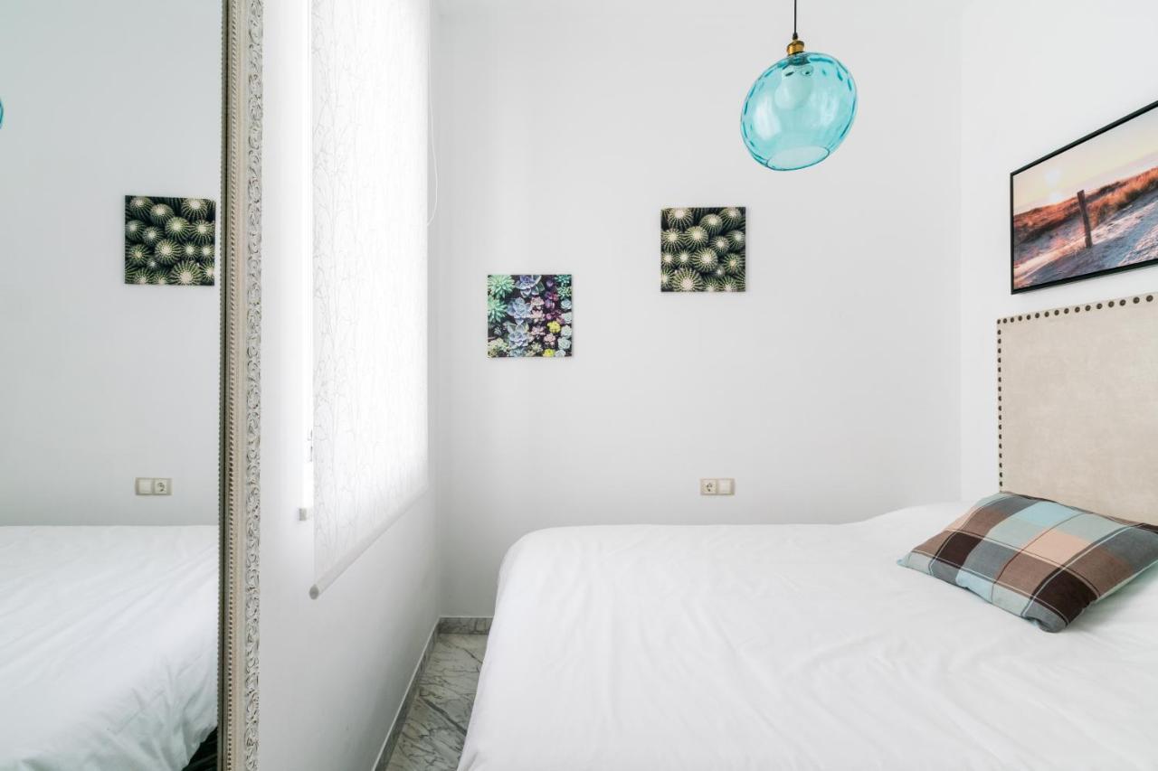Veoapartment Ciriaco Севілья Екстер'єр фото