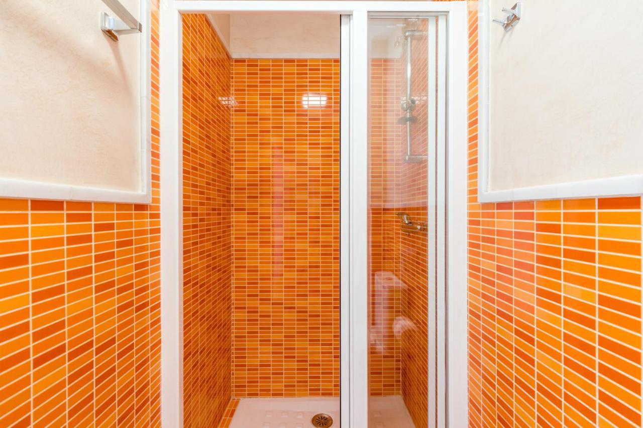 Veoapartment Ciriaco Севілья Екстер'єр фото